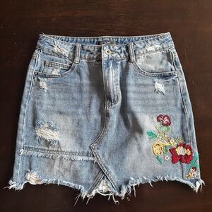 Y2K Zuiki Distressed Floral Embroidered Denim Mini Skirt M